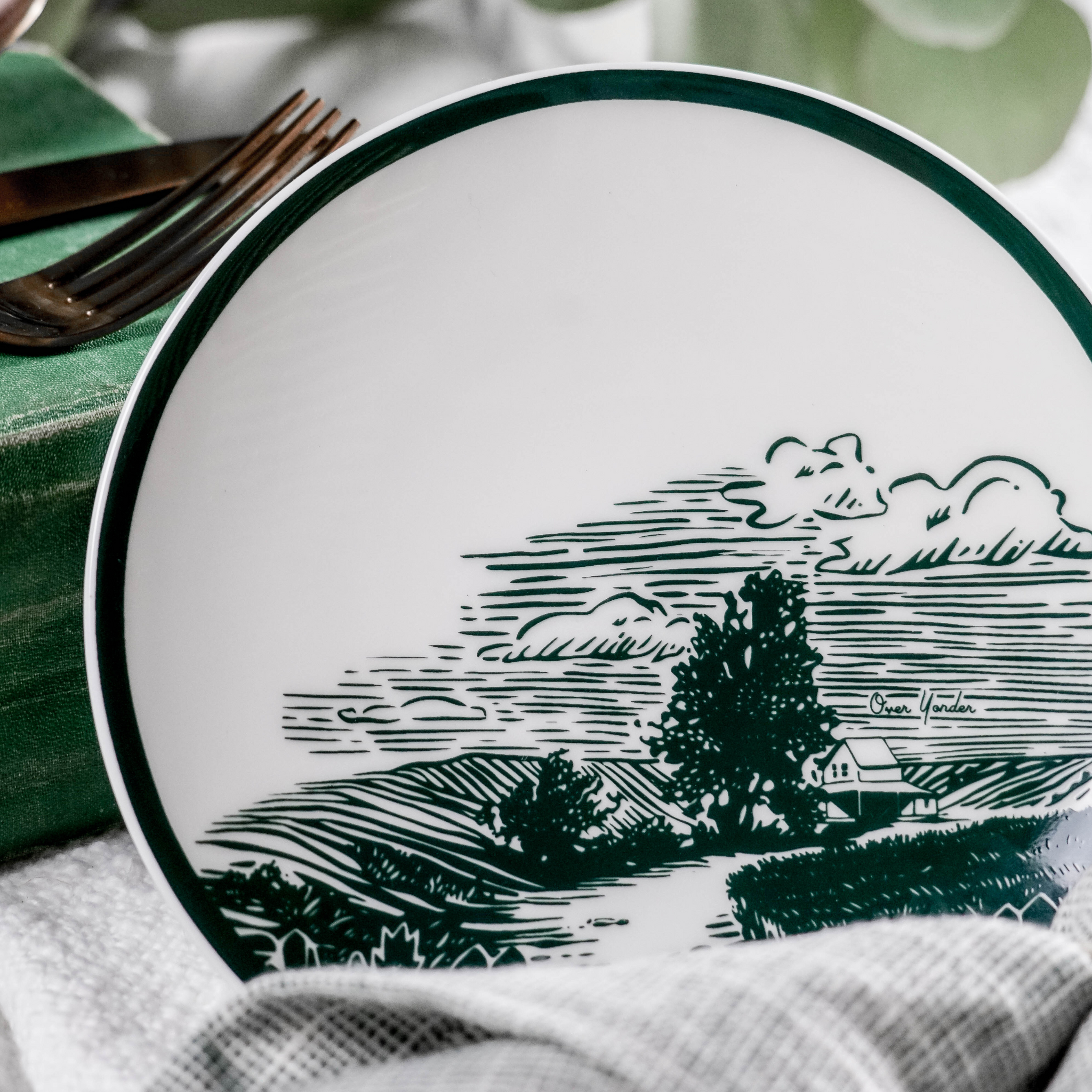 "Over Yonder" 3-Piece Porcelain Dinnerware Set