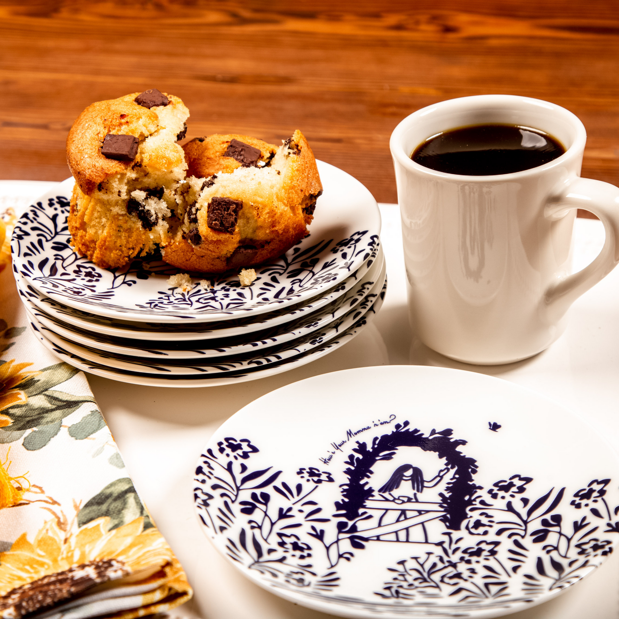 "How's Your Momma 'n 'em?" Porcelain Canapè Plate